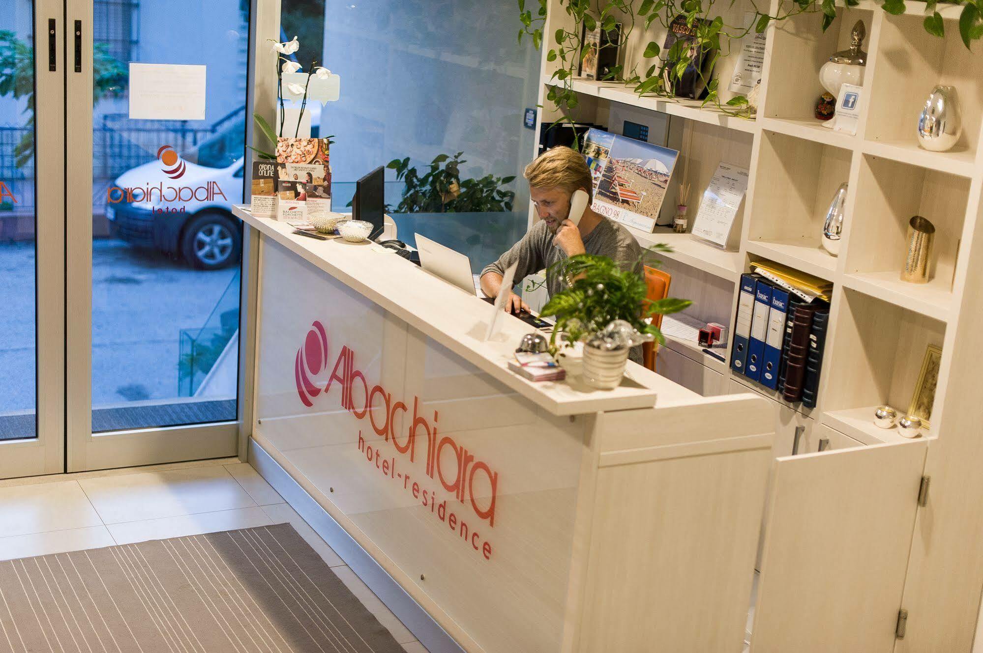 Residence Hotel Albachiara 리미니 외부 사진